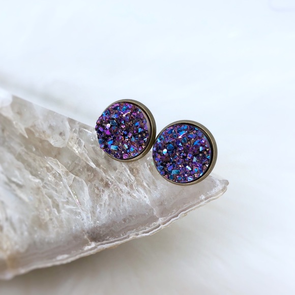 ✨3/$30✨Purple Druzy Stud Earrings - Picture 7 of 7